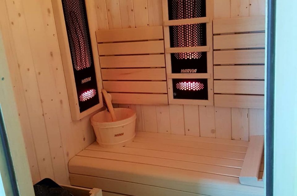 Sauna de infrarrojos ¿Qué diferencia hay? - SaunasCentro - Fabricación de  saunas a medida
